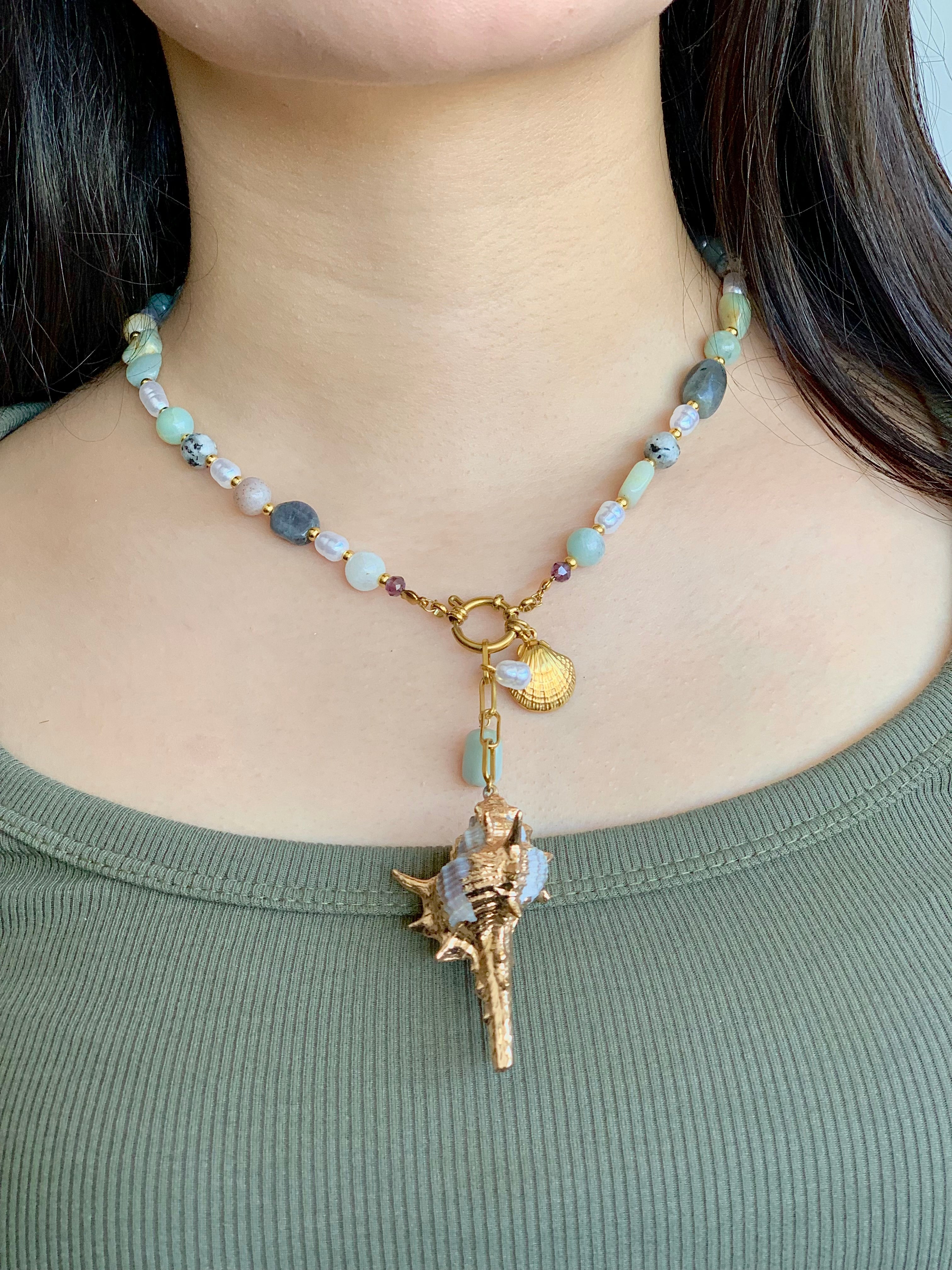 Kayi choker