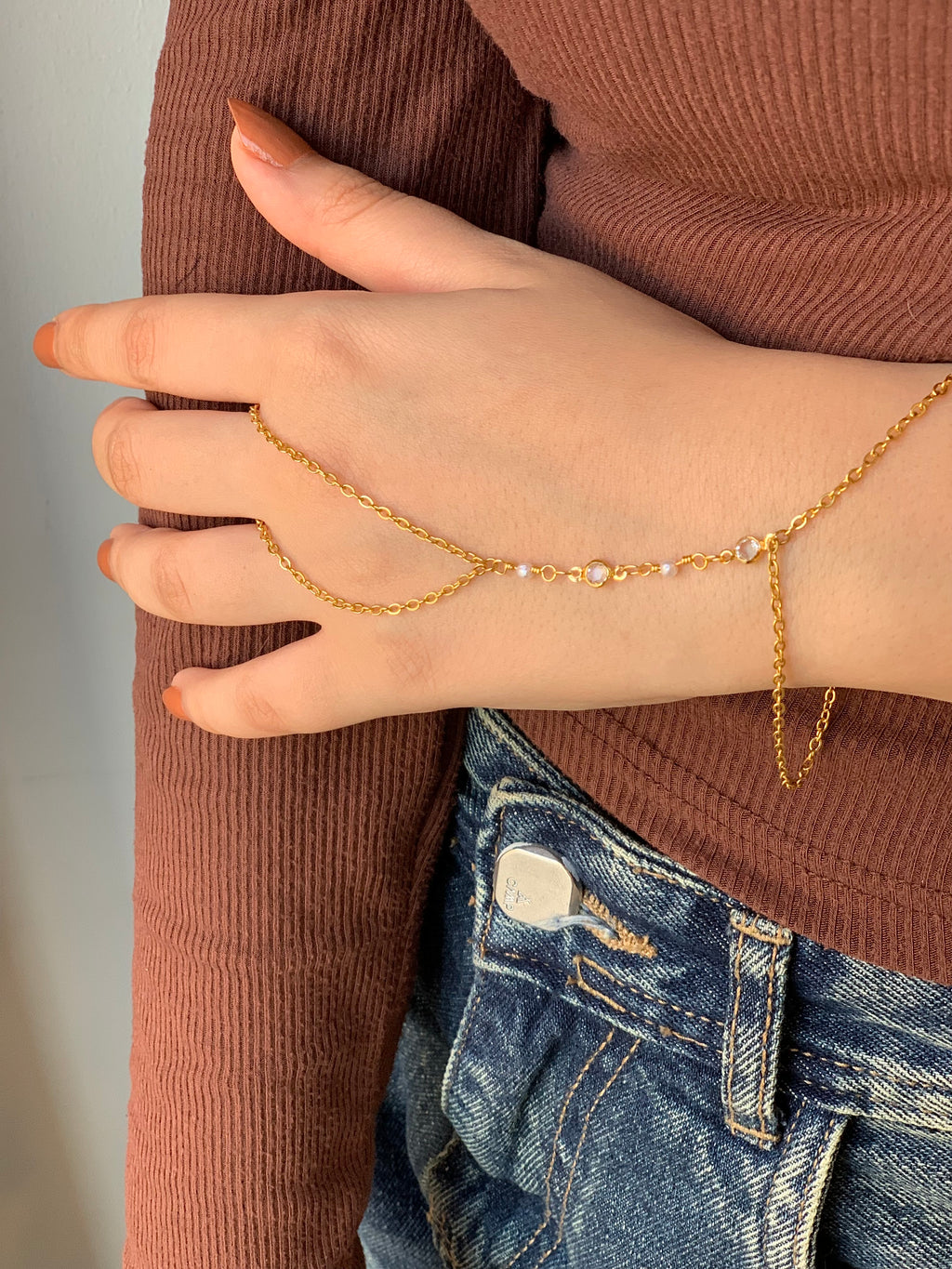 Paryi handchain