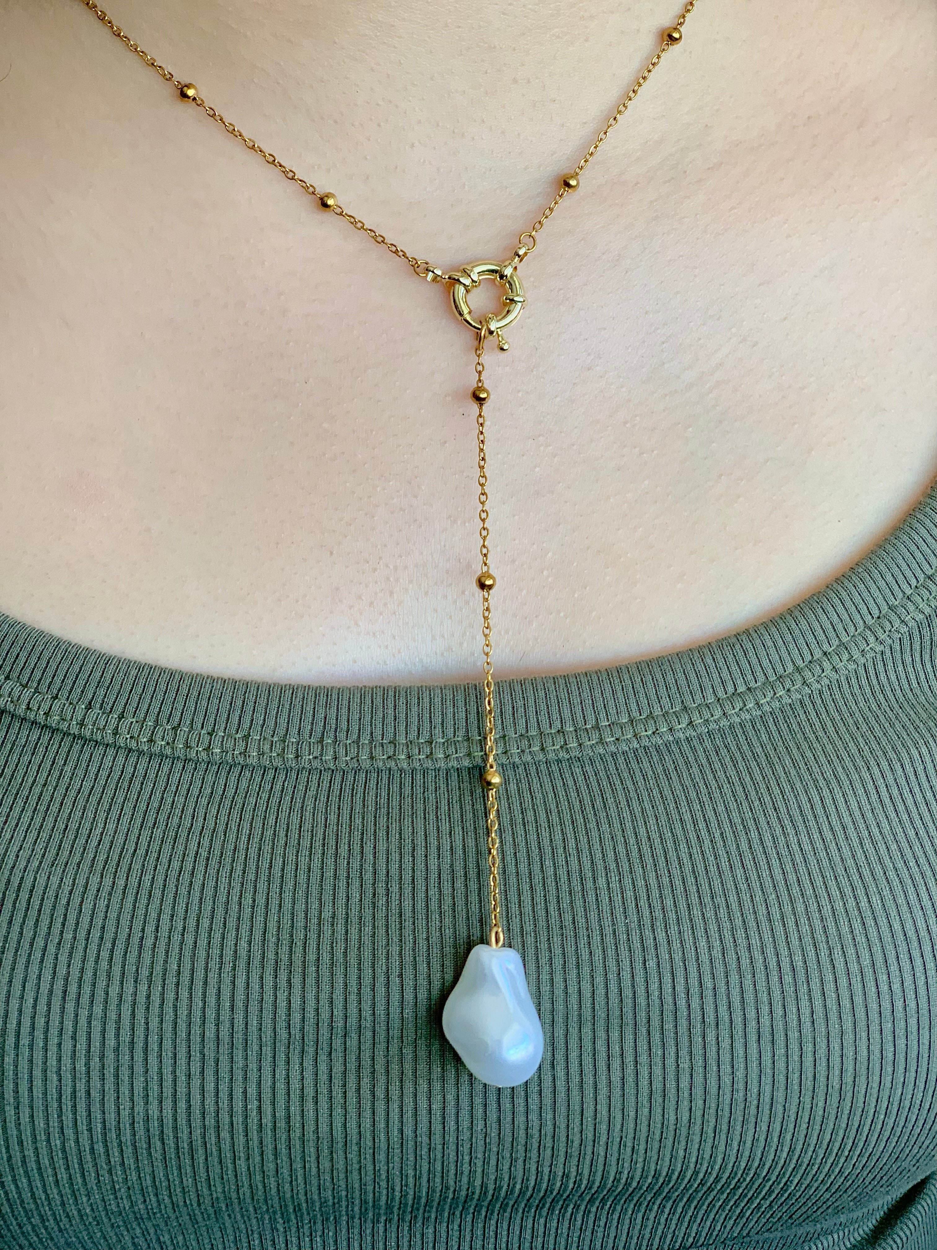 Lari dropped necklace