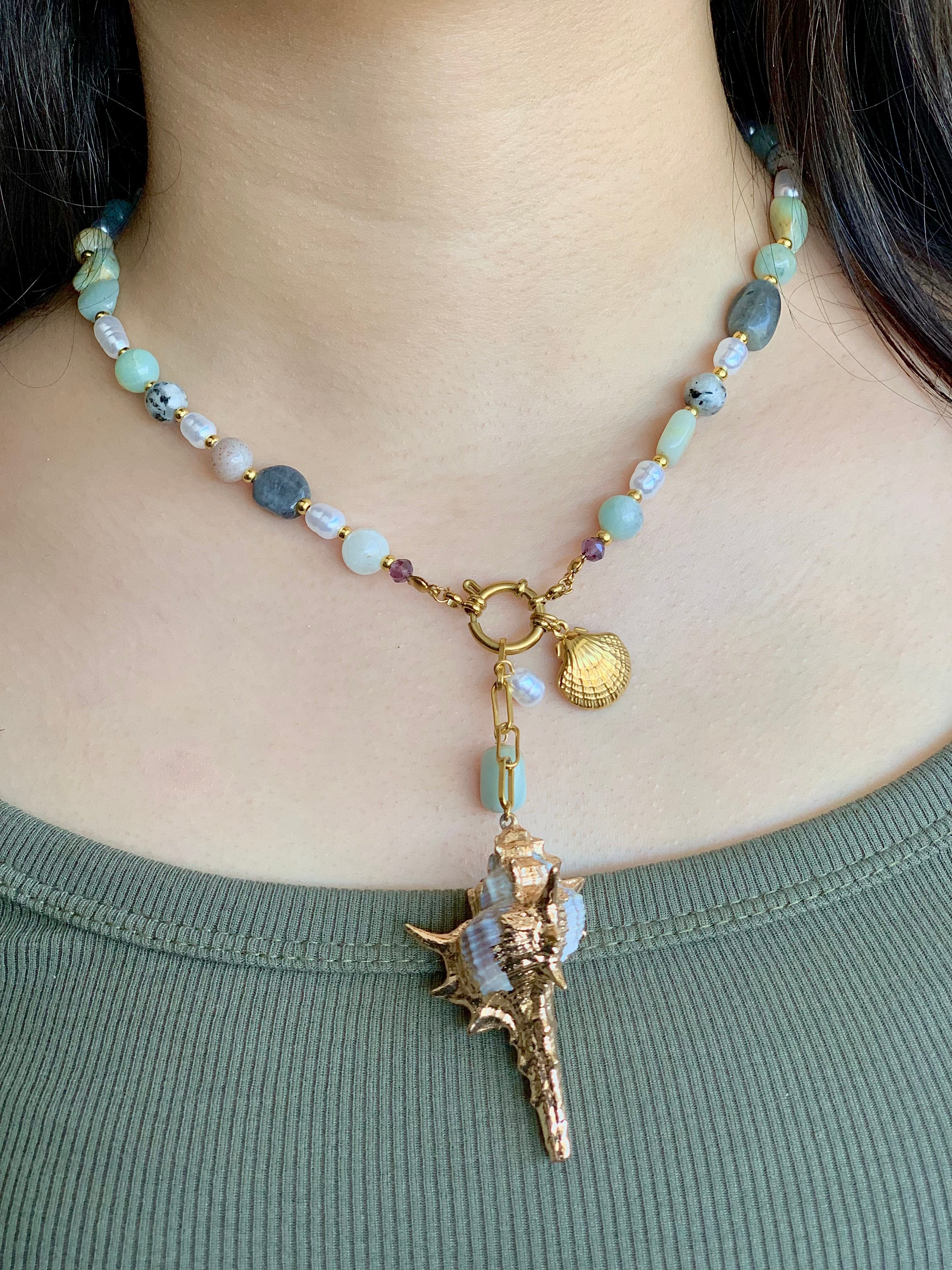 Kayi choker