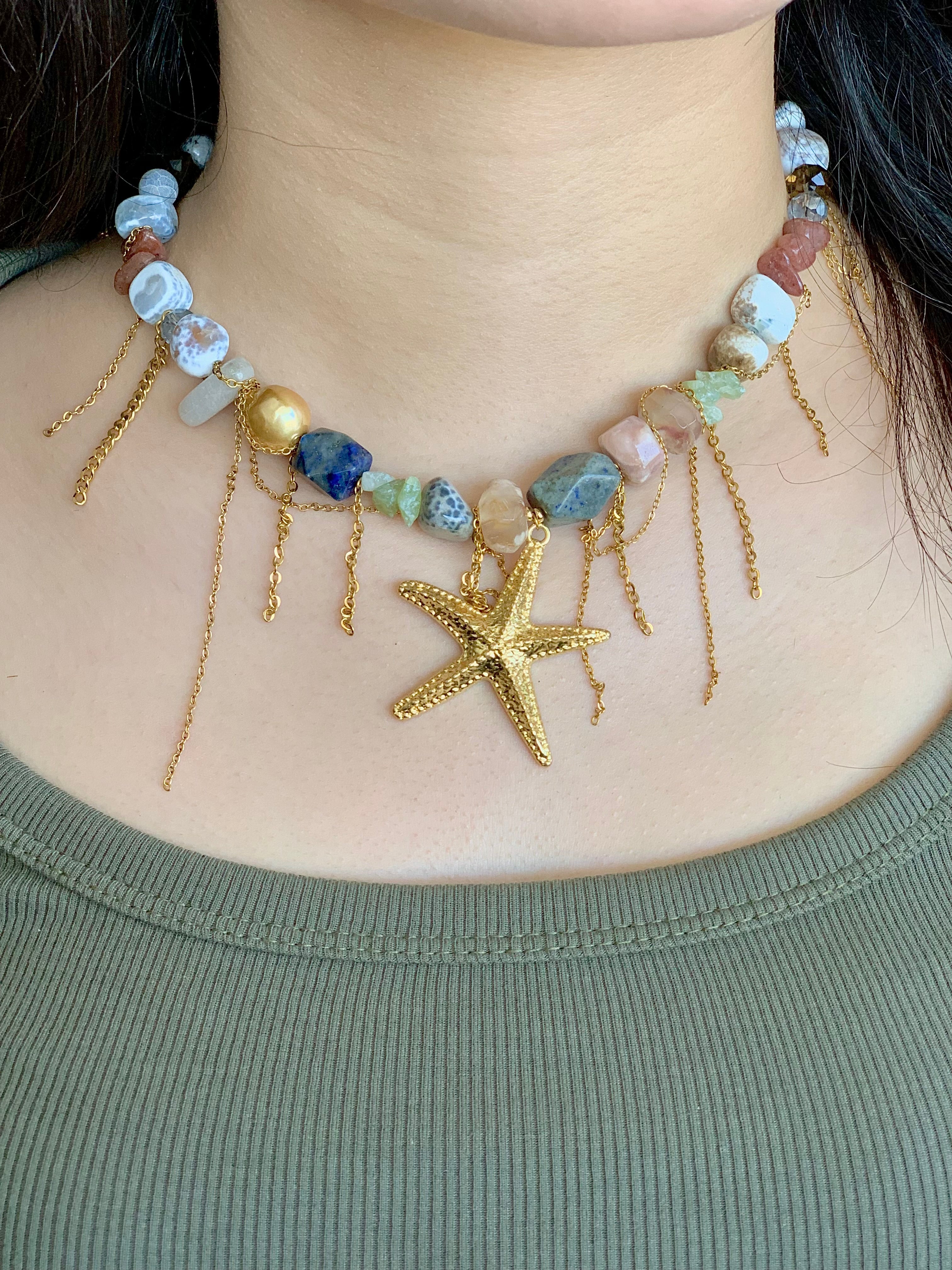Shadora choker