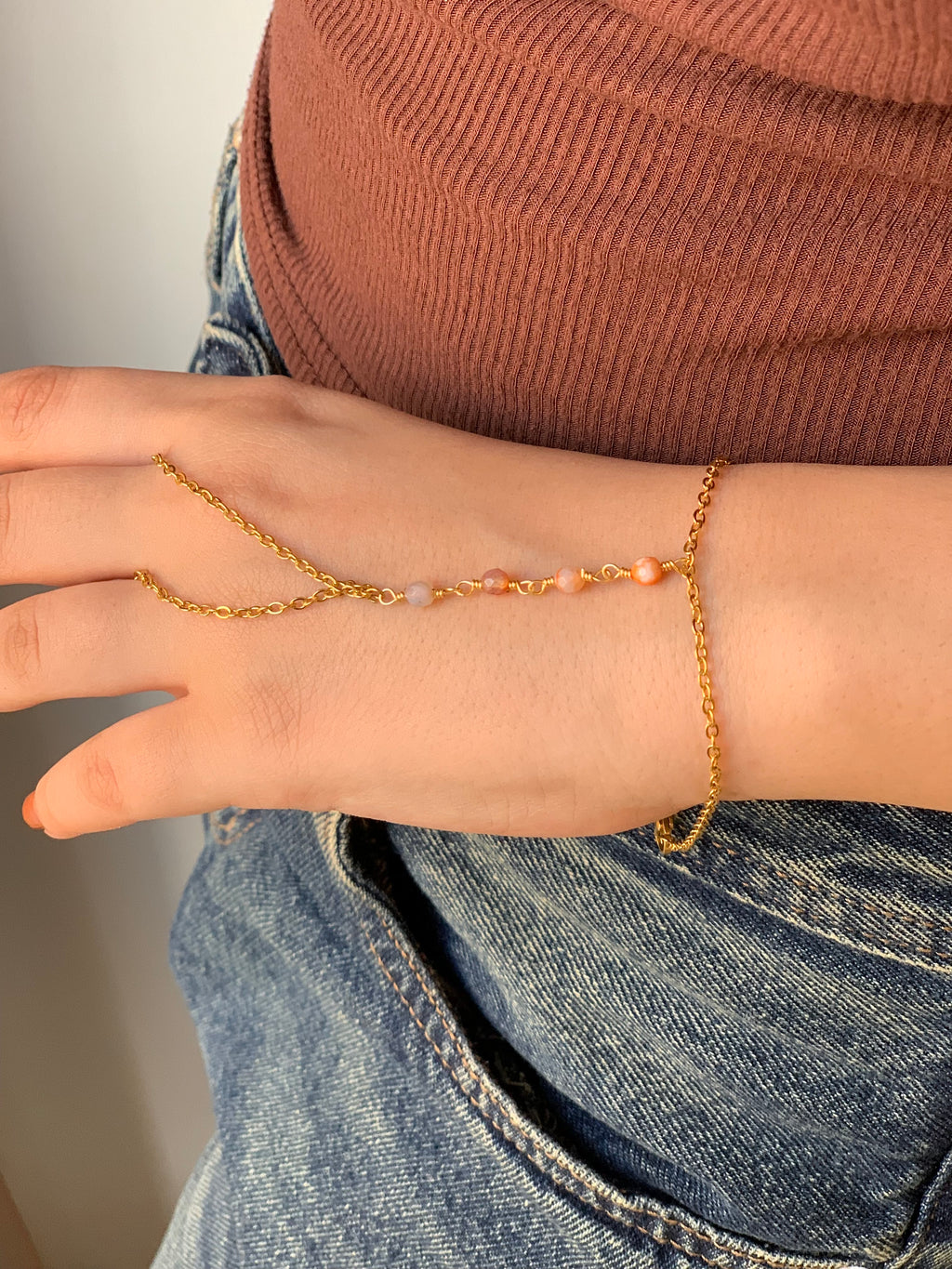 Sunset handchain