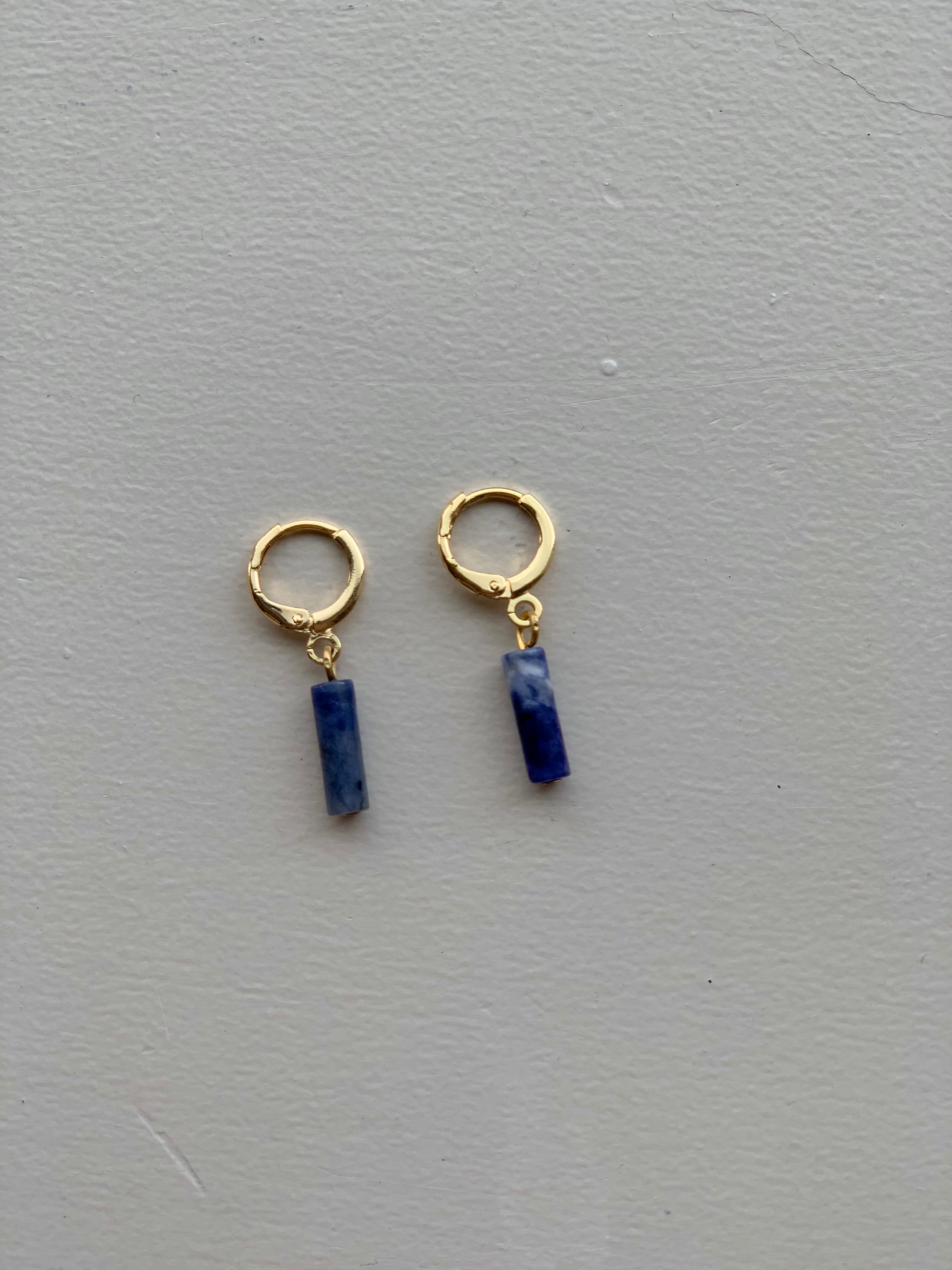 Lyi earrings