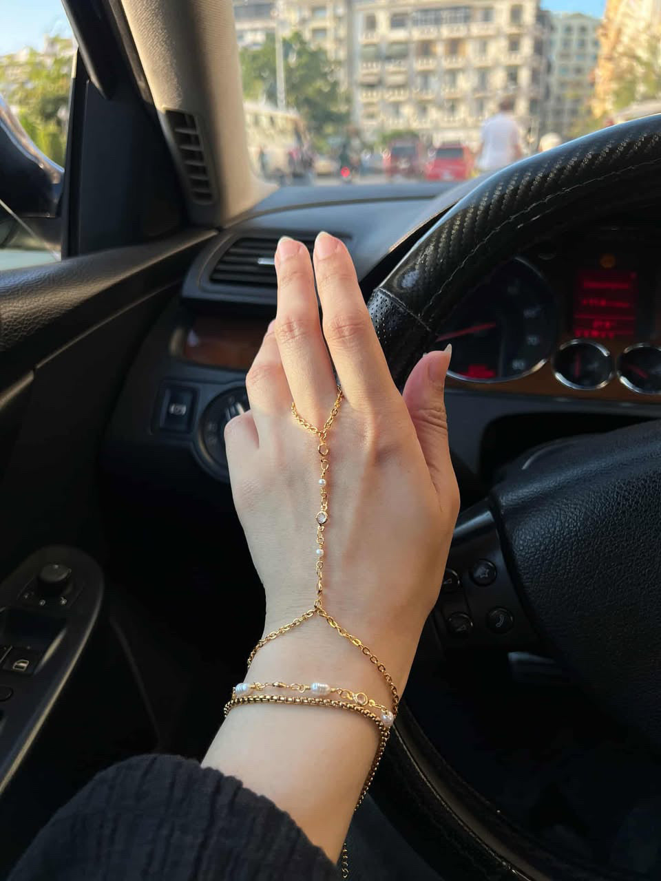 Paryi handchain