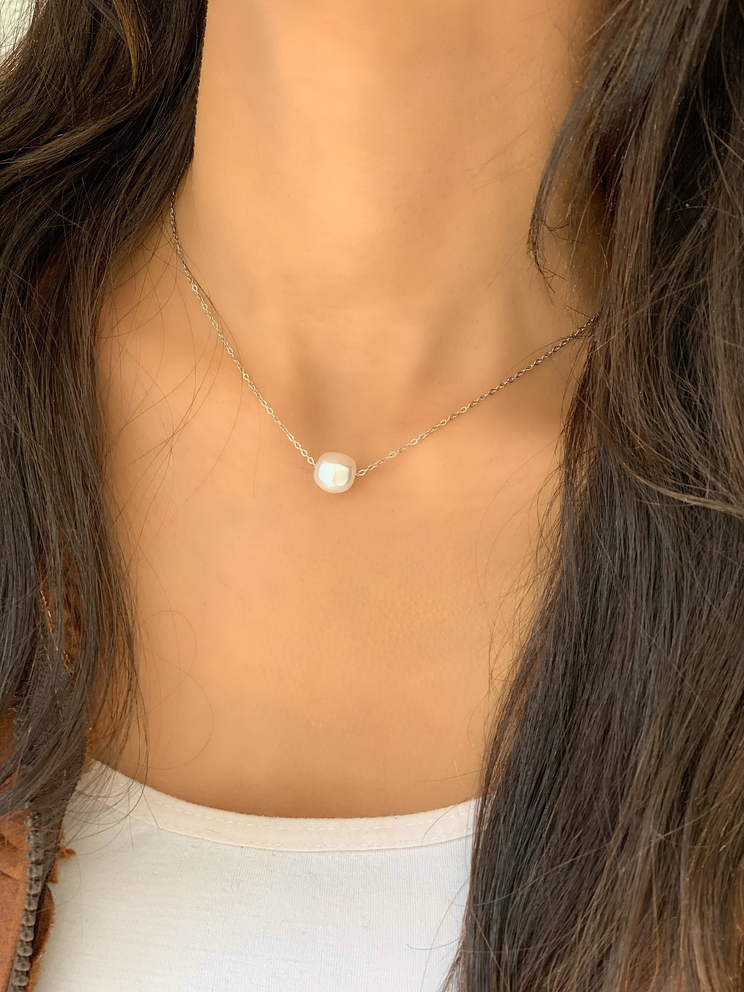 Pearl silver necklace