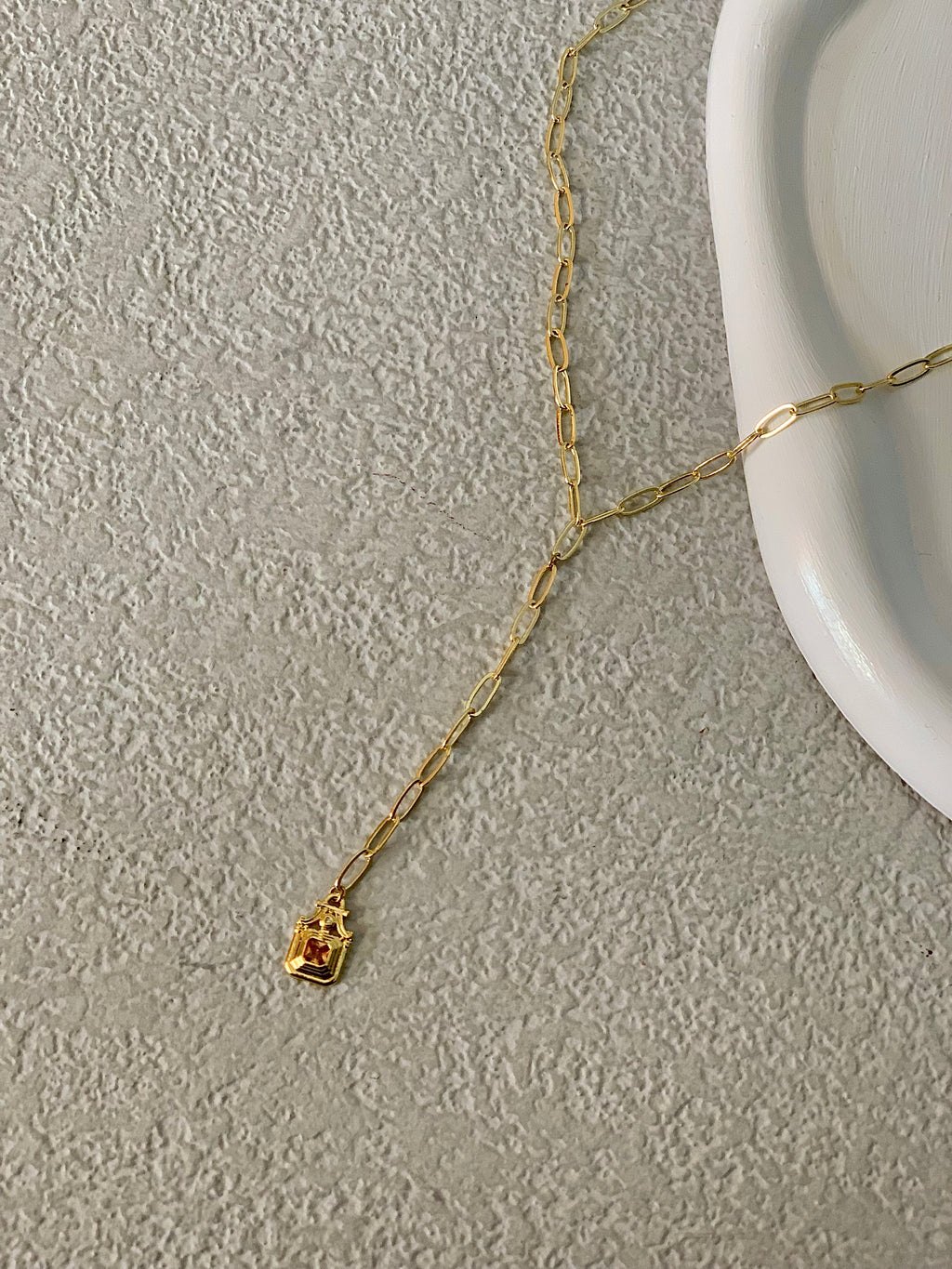 Zeri dropped necklace