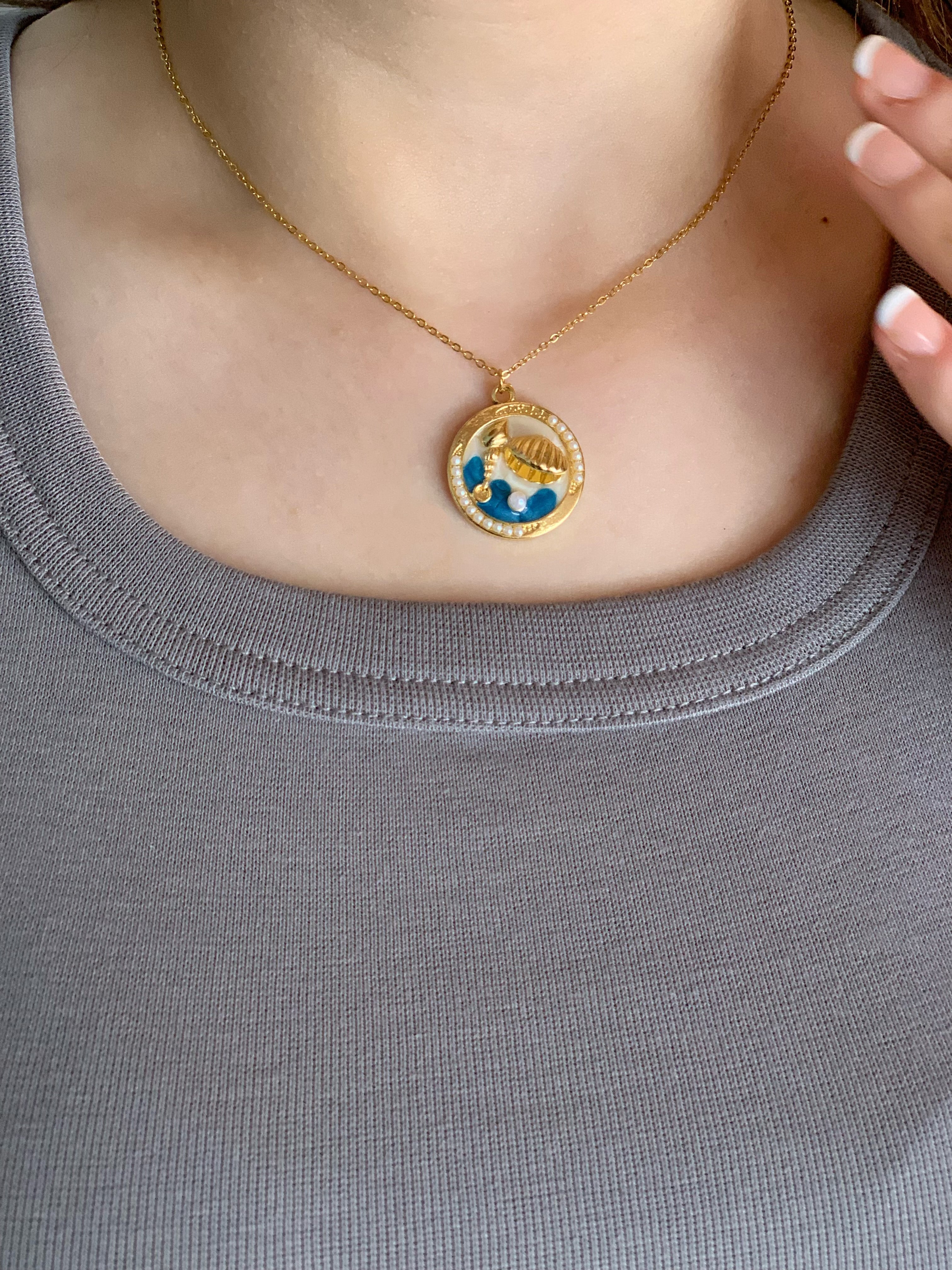 Floro necklace