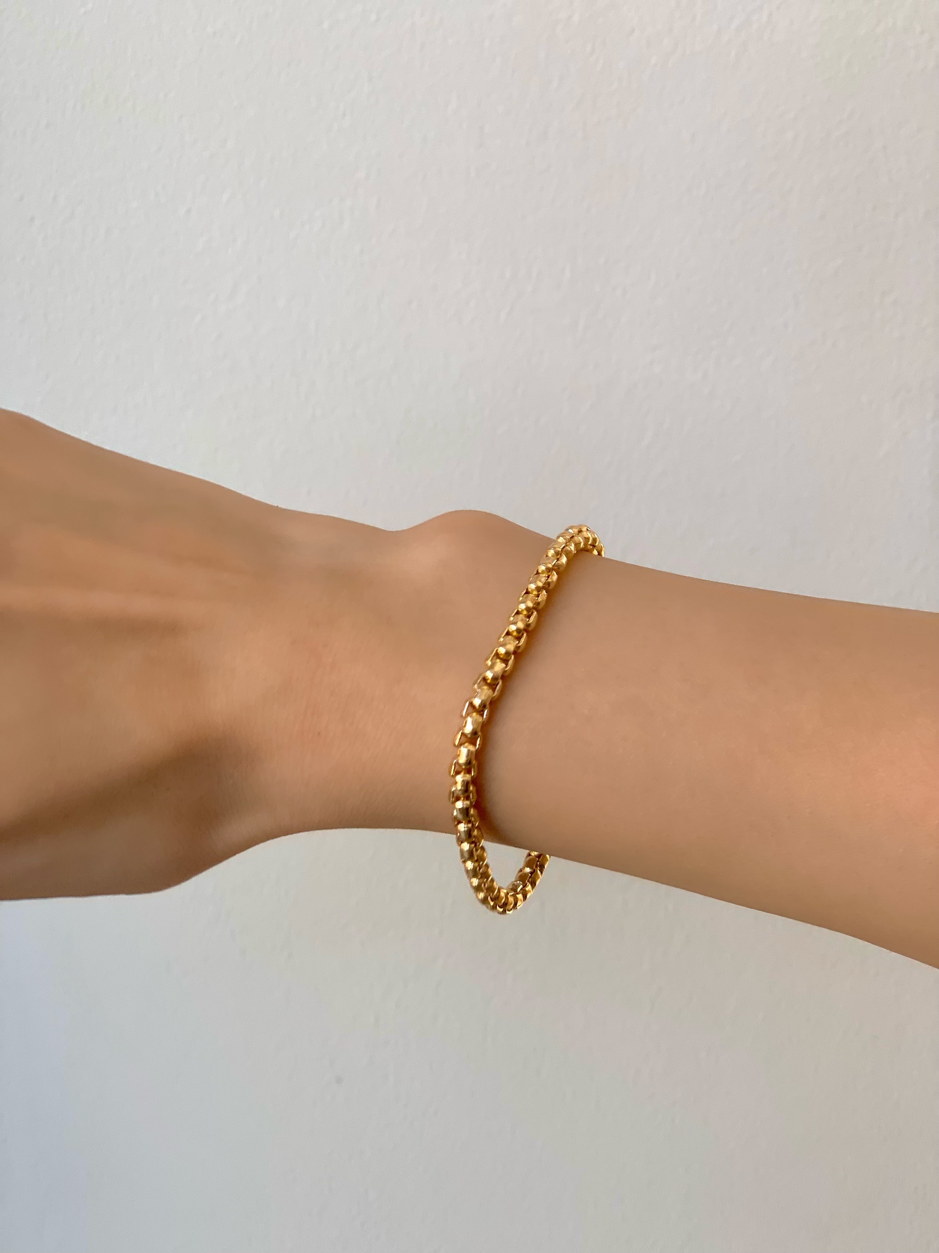 Malyo bracelet