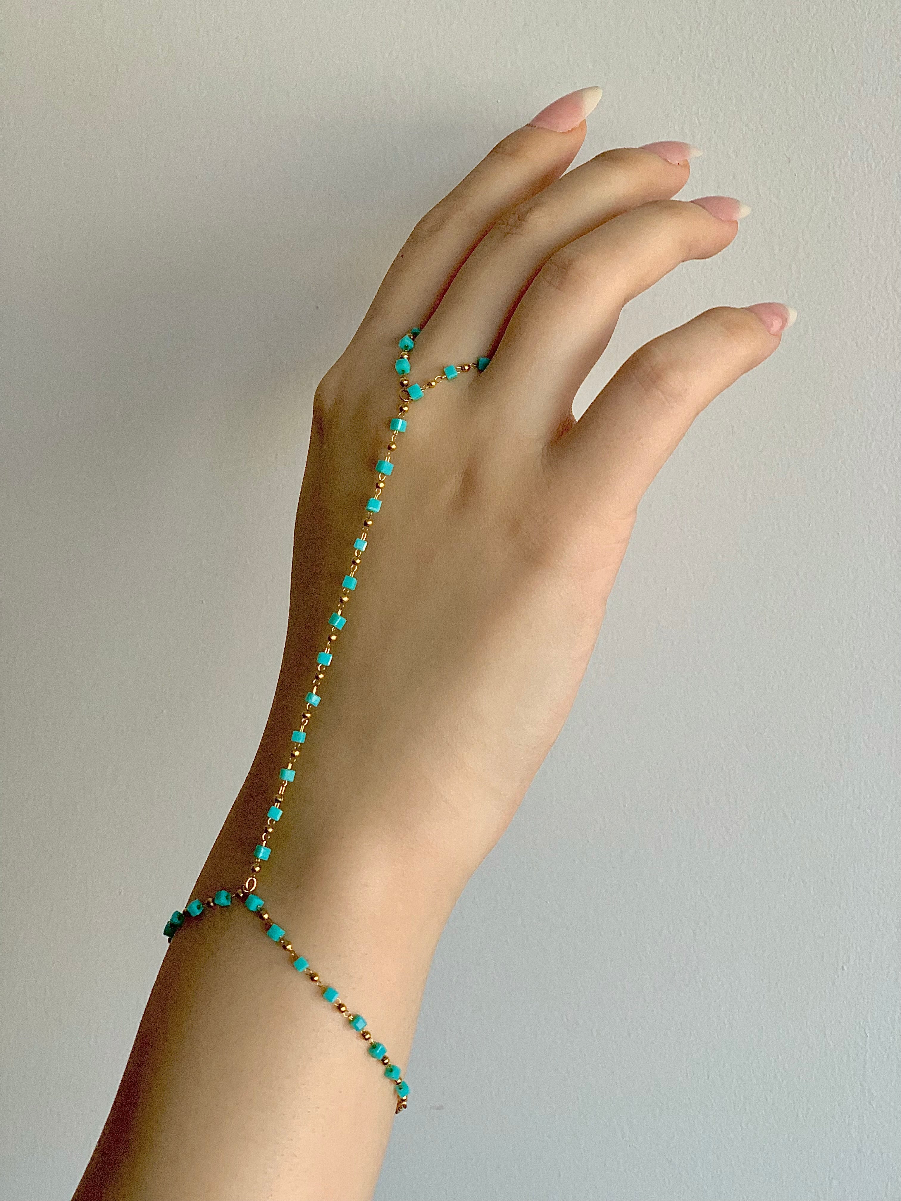 Aqua handchain