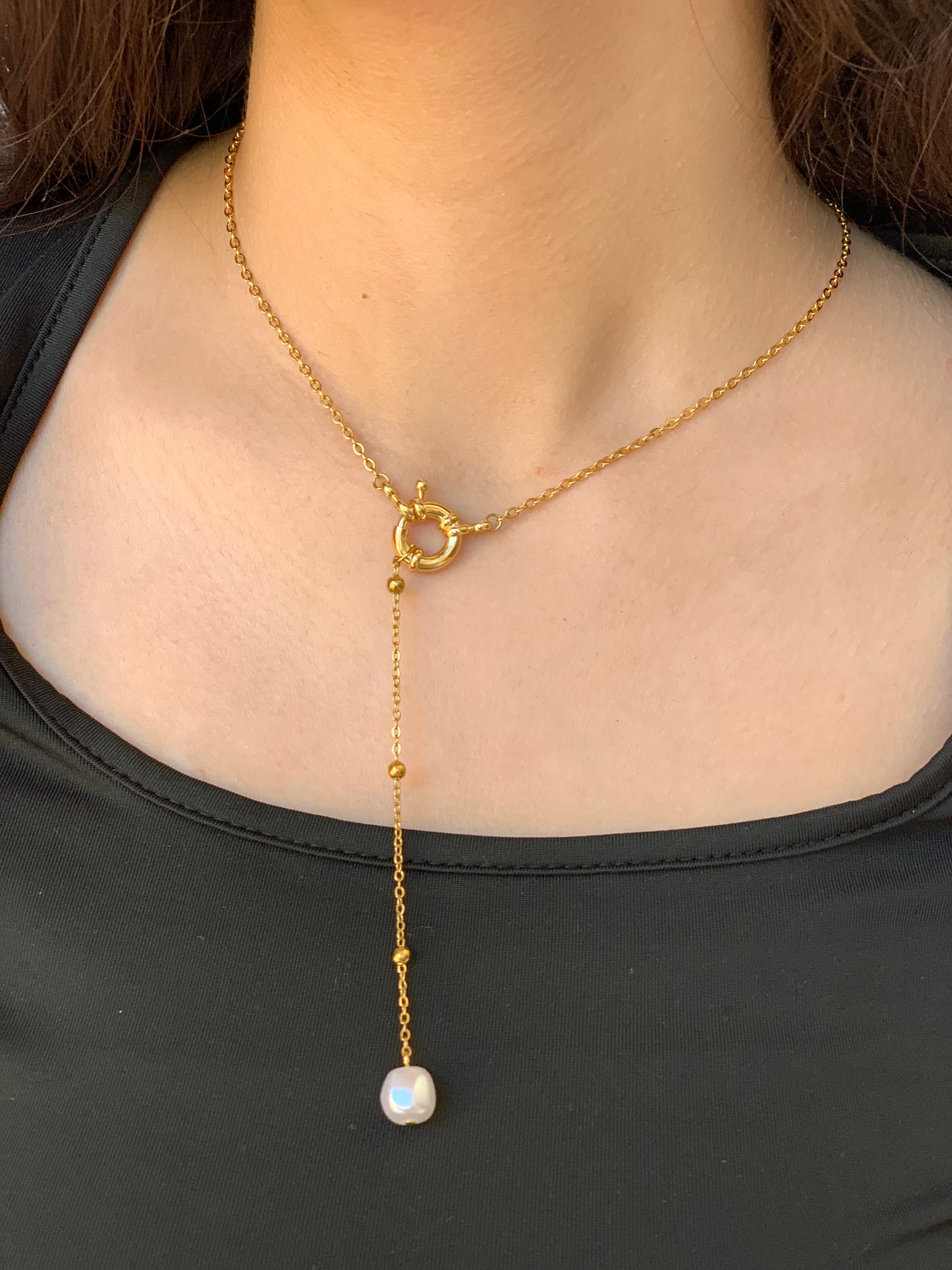 Hala dropped necklace