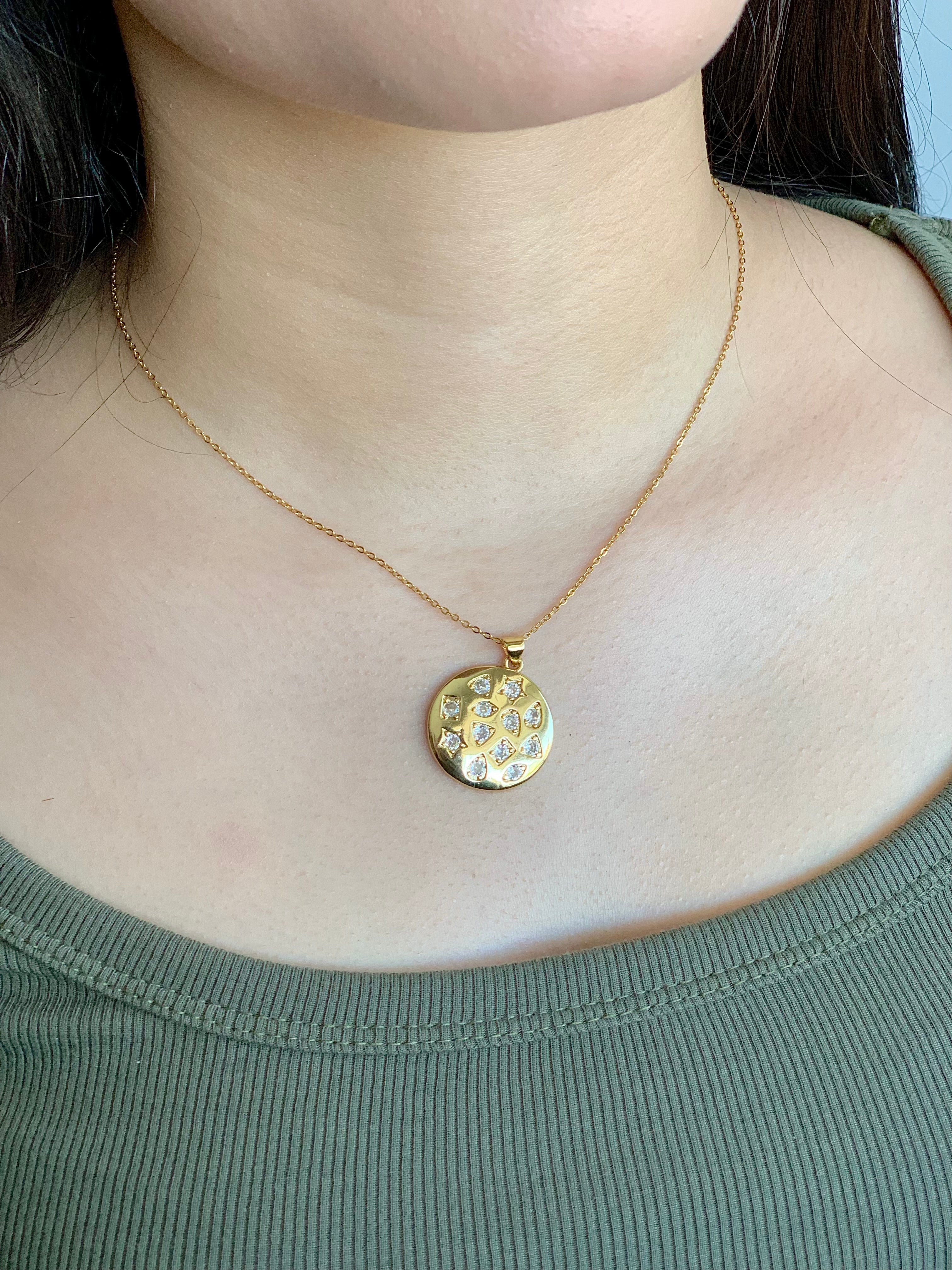 Lash necklace