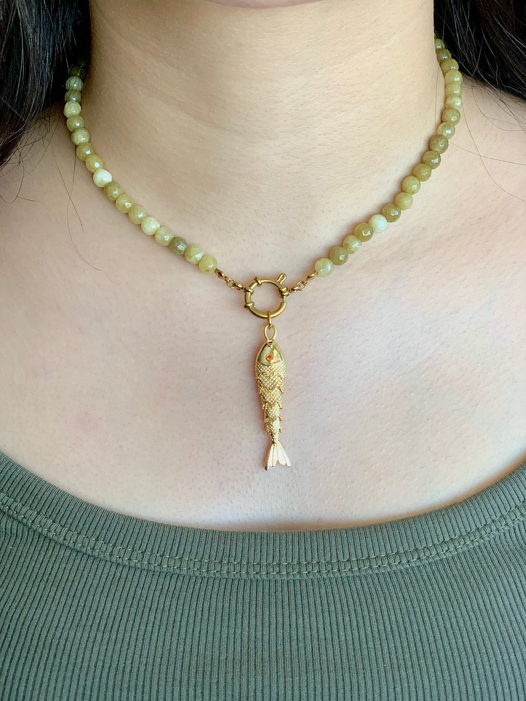 Lisa choker